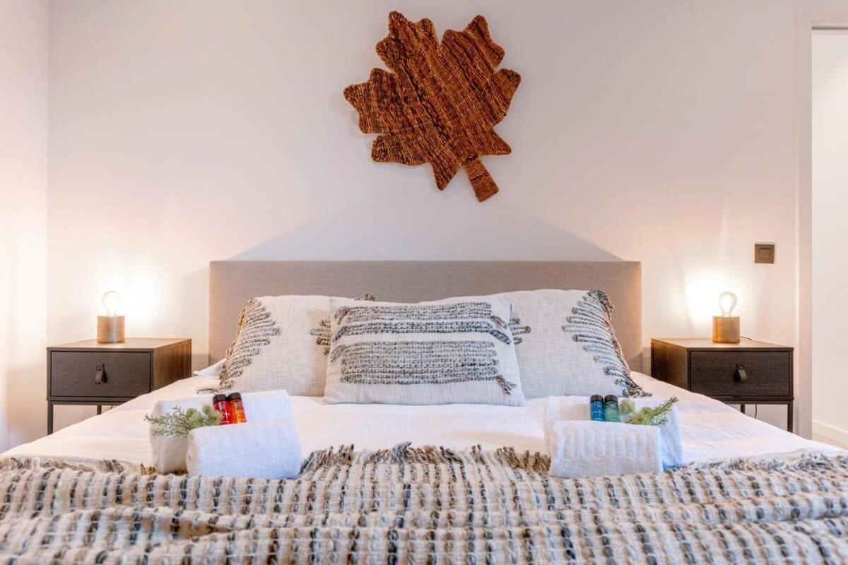 Luxurious Apartment In Town House Near The Beach Blankenberge Buitenkant foto